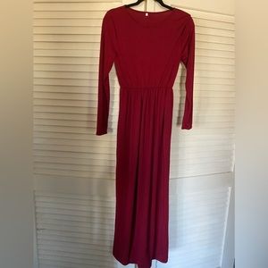 New maxi dress. Xtra large with elastic waist.